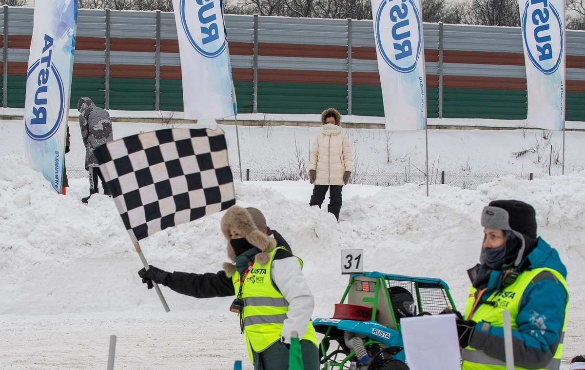 В Химках прошли детско-юношеские соревнования по автокроссу